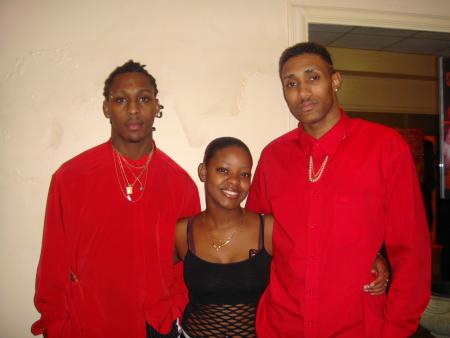 PoPPy & TiNoUnOuRs & KeNkEn